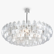 люстра с хрустальными элементами, образующими полусферический контур