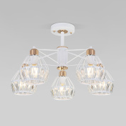 четырёхламповая потолочная люстра с прозрачными стеклянными плафонами на короткой штанге