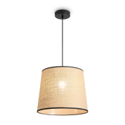 подвесной светильник с абажуром из светлого ротанга в минималистичном стиле