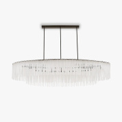 люстра овальной формы с множеством продолговатых стеклянных элементов