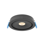 встраиваемый потолочный светильник черного цвета с плоским корпусом