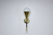 Ancora-VI Contemporary Brass Wall Light настенный светильник Jonathan Amar Studio Ancora VI