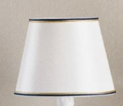 текстильный абажур усечённо-конической формы для настольной лампы