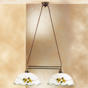 люстра с пятью плафонами в классическом стиле