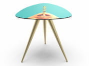 Seletti wears Toiletpaper Треугольный журнальный столик со столешницей из МДФ и металлическими ножками. Seletti 17181