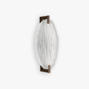 настенный светильник с овальным стеклянным плафоном и бронзовыми креплениями