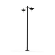 двойной уличный фонарный столб с плафонами серого оттенка