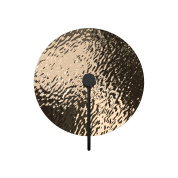 настенный светильник с рельефным плафоном цвета бронзы