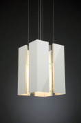 подвесной светильник с вертикальными прямоугольными плафонами из матового стекла
