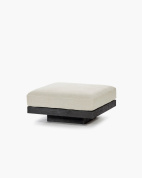 мягкий интерьерный пуф прямоугольной формы с дополнительной подушкой