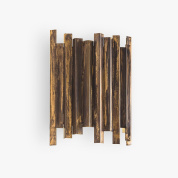 настенный светильник с вертикальными панелями из тёмного металла