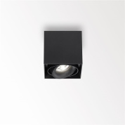 накладной потолочный светильник кубической формы