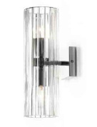 настенное бра с продольным стеклянным плафоном