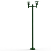 садовый фонарный столб зеленого цвета с тремя плафонами