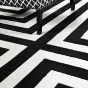 108507 Carpet Thistle black & off white 1.7 x 2.4m ковер Eichholtz