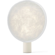 настольная лампа с дискообразным плафоном из матового текстиля на цилиндрической опоре