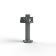 уличная розетка на стойке серого металлического цвета