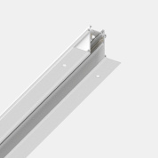 встраиваемый профиль белого цвета длиной 2000 мм