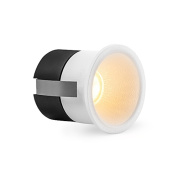 встраиваемый потолочный точечный светильник с круглым корпусом и утопленным источником света