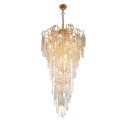 высокая люстра с многоуровневыми подвесами из прозрачного стекла