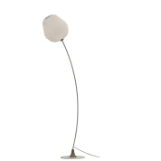 торшер с шарообразным абажуром и изогнутой металлической стойкой