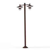фонарный столб с двумя плафонами и коричневой опорой