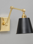 настенный светильник из латуни с поворотным кронштейном и коническим металлическим абажуром