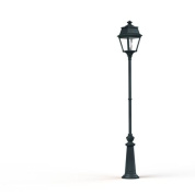 уличный фонарный столб с одним плафоном и серо-зелёным корпусом