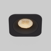 одноламповый встраиваемый потолочный светильник квадратный с утопленным источником света