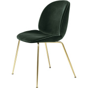 10041221 GUBI The GamFratesi Collection Кресло Beetle с обивкой, латунное основание / Dandy, изумрудно-зелёный