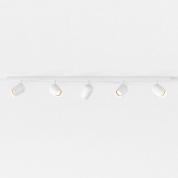 спот с пятью поворотными источниками света на линейной штанге матовый белый