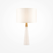 настольная лампа с конусным абажуром и основанием из латуни