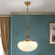 подвесной потолочный светильник с округлым стеклянным плафоном шампанского оттенка