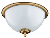 накладной потолочный светильник с круглым матовым стеклянным плафоном