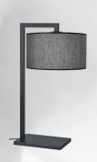 настольная лампа с текстильным абажуром и угловым металлическим корпусом