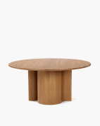 круглый обеденный стол из массива дерева с цилиндрическим подстольем