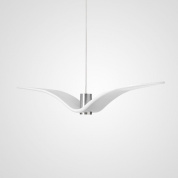 подвесной светильник в форме летящей птицы белого цвета
