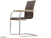 S 55 Консольный мягкий стул с подлокотниками Thonet PID346500