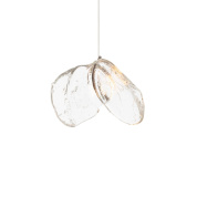 подвесной светильник с белыми стеклянными элементами округлой формы