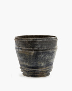 напольное кашпо цилиндрической формы из керамики темного оттенка