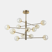 многоламповый подвесной светильник с шарообразными плафонами янтарного оттенка