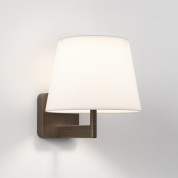 1480012 Astro lighting Beaumont настенный светильник с текстильным абажуром и основанием бронза