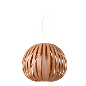 подвесной светильник с коричневым ламелевым плафоном