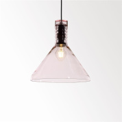 подвесной светильник с розовым стеклянным плафоном конической формы