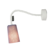 ночной настольный светильник с полупрозрачным цилиндрическим абажуром красного цвета