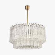 люстра-барабан с кристаллическими гранями и металлической арматурой