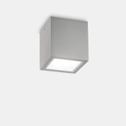 уличный потолочный светильник квадратной формы серого цвета