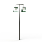 парковый фонарный столб с двумя плафонами зелёного цвета