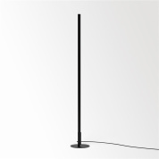 напольный светильник с тонкой стойкой