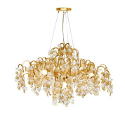 люстра с множеством изогнутых стеклянных подвесок в золотистом оформлении